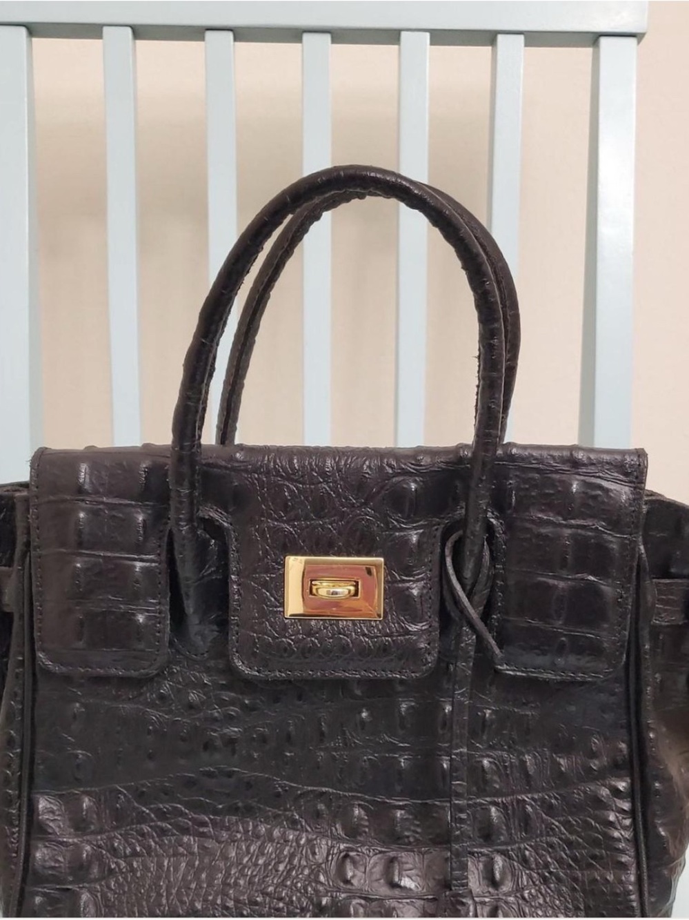 Elegant Black Croc-Embossed Satchel with Gold Turn-Lock